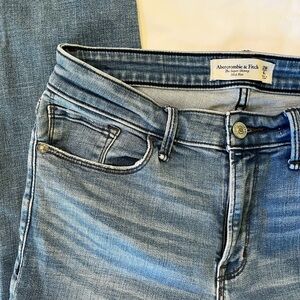 Abercrombie & Fitch High Rise Light Blue Jeans